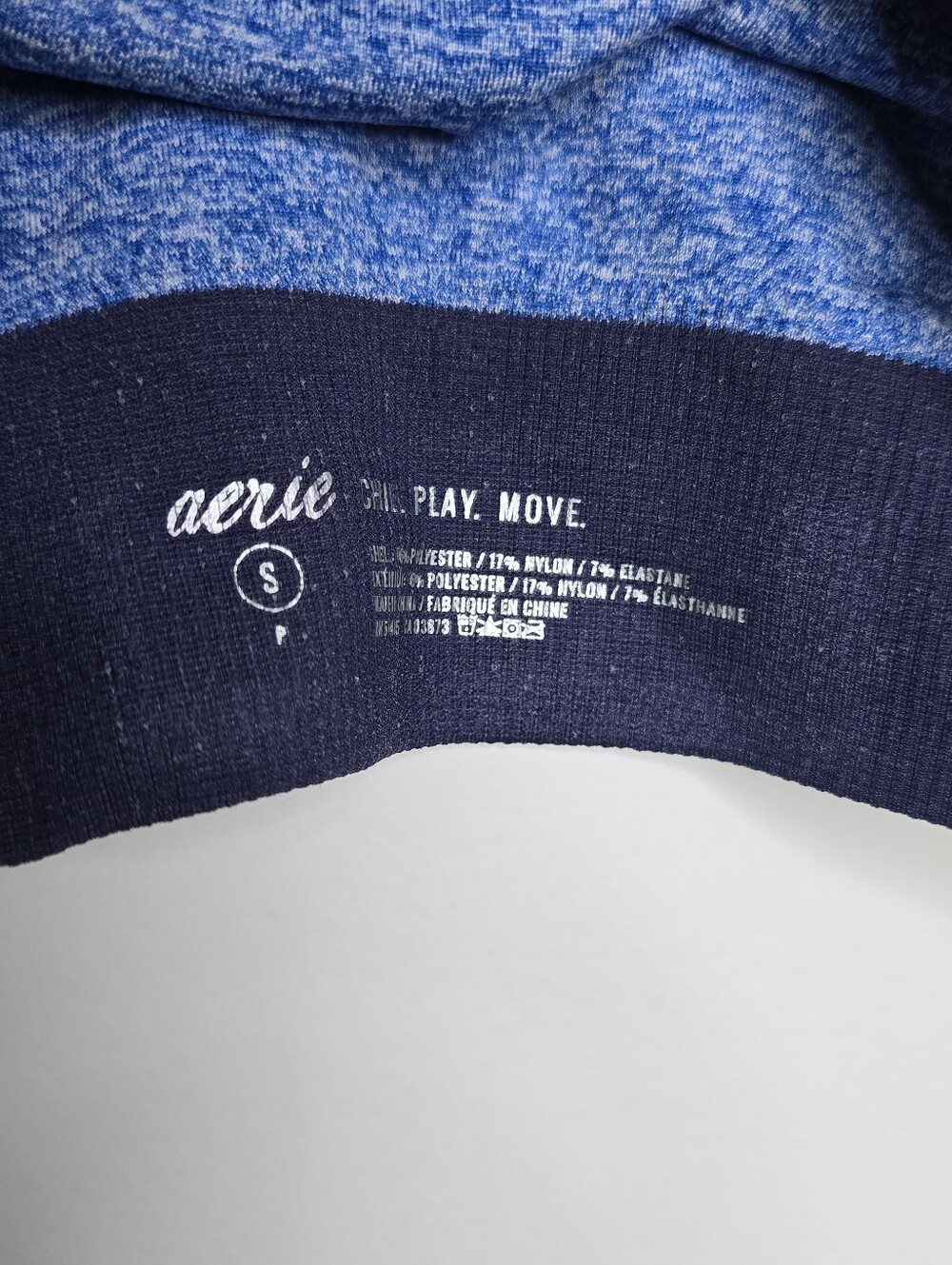 Aerie Chill High Neck Seamless Sports Bra Top Size Small - Picture 4 of 5